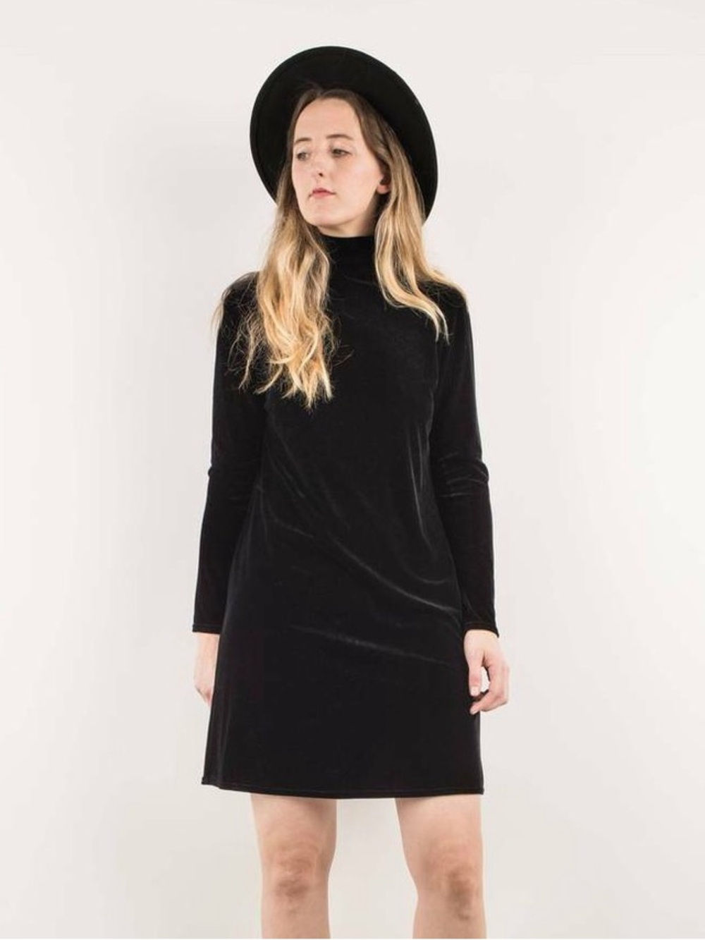 K. C. Spencer 1990s Black Velvet Long Sleeve Turtleneck Babydoll Dress size 4